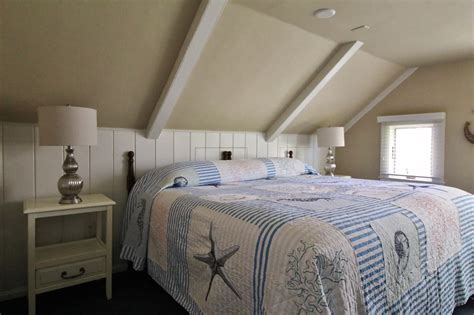 2 bedroom suites cape cod.